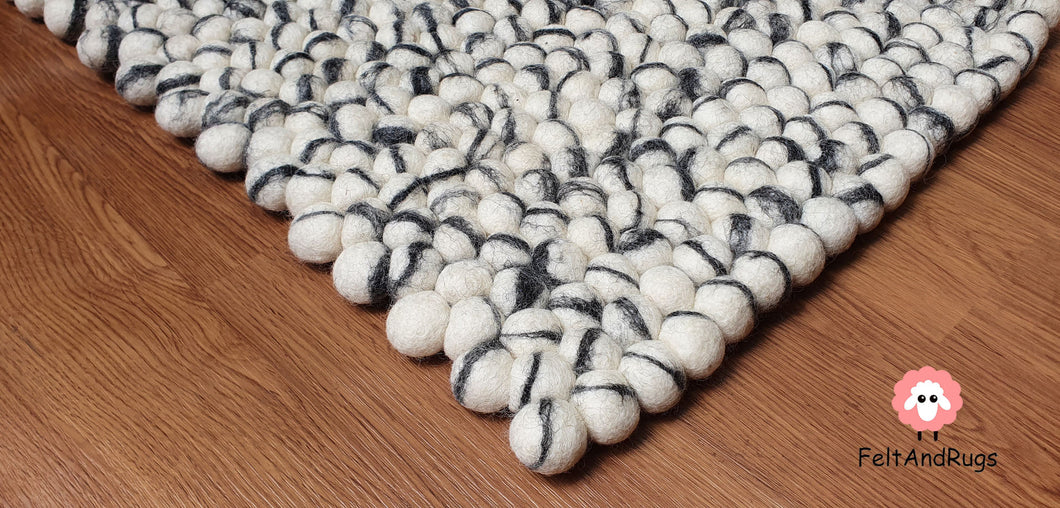 Rectangle Felt Ball Rug. Base White with Charcoal Grey Stripe. Tie Dye Rug 100 % Wool (Free Shipping)