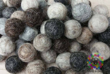 Load image into Gallery viewer, 1 cm / 10 mm Felt Balls. Wool Pom pom Nursery Garland Decoration. 5 Natural color 100 % Wool - DIY Craft
