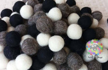 Load image into Gallery viewer, 2 cm Felt Balls. Wool Pom pom Nursery Decoration 100 % Wool - DIY Craft