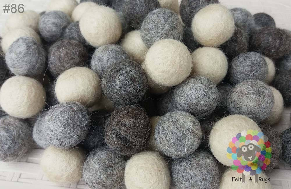 2 cm Felt Balls. Wool Pom pom Nursery Garland Decoration. 5 Shades of Natural Colors. 100 % Wool - DIY Craft