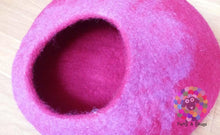 Load image into Gallery viewer, LARGE Felt Cat Cave (40 cm or 16 Inches Diameter) Cat Bed / Pet Bed / Puppy Bed / Cat House. 100 % Wool Natural Color