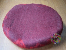 Load image into Gallery viewer, XLARGE Felt Cat Cave  (50 cm or 20 Inches Diameter) Cat Bed / Pet Bed / Puppy Bed / Cat House. 100 %  Wool HANDMADE
