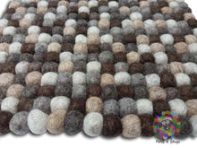 Load image into Gallery viewer, Square Felt Ball Chair Mat Set of 4 pcs. Size 36 cm x 36 cm each. 100 % Wool