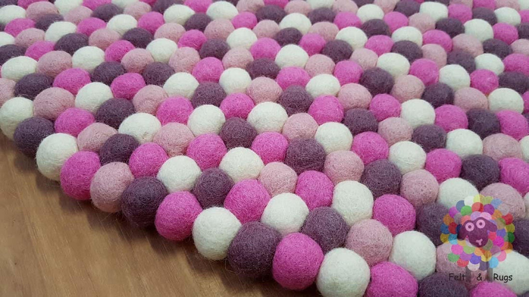 Felt Ball Rugs 90 cm - 250 cm. 100 % Wool Handmade Nepal Rug (Free Shipping)