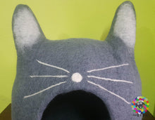 Load image into Gallery viewer, Large Felt Cat Cave / Cat Bed / Pet Bed / Puppy Bed / Cat House. 100 % Wool Natural Color