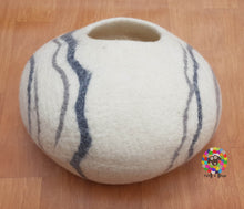 Load image into Gallery viewer, Large Felt Cat Cave (40 cm or 16 Inches Diameter) Cat Bed / Pet Bed / Puppy Bed / Cat House / Cat Furniture . 100 % Wool Natural Color