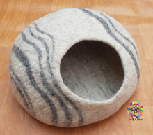 Load image into Gallery viewer, Large Felt Cat Cave (40 cm or 16 Inches Diameter) Cat Bed / Pet Bed / Puppy Bed / Cat House / Cat Furniture . 100 % Wool Natural Color