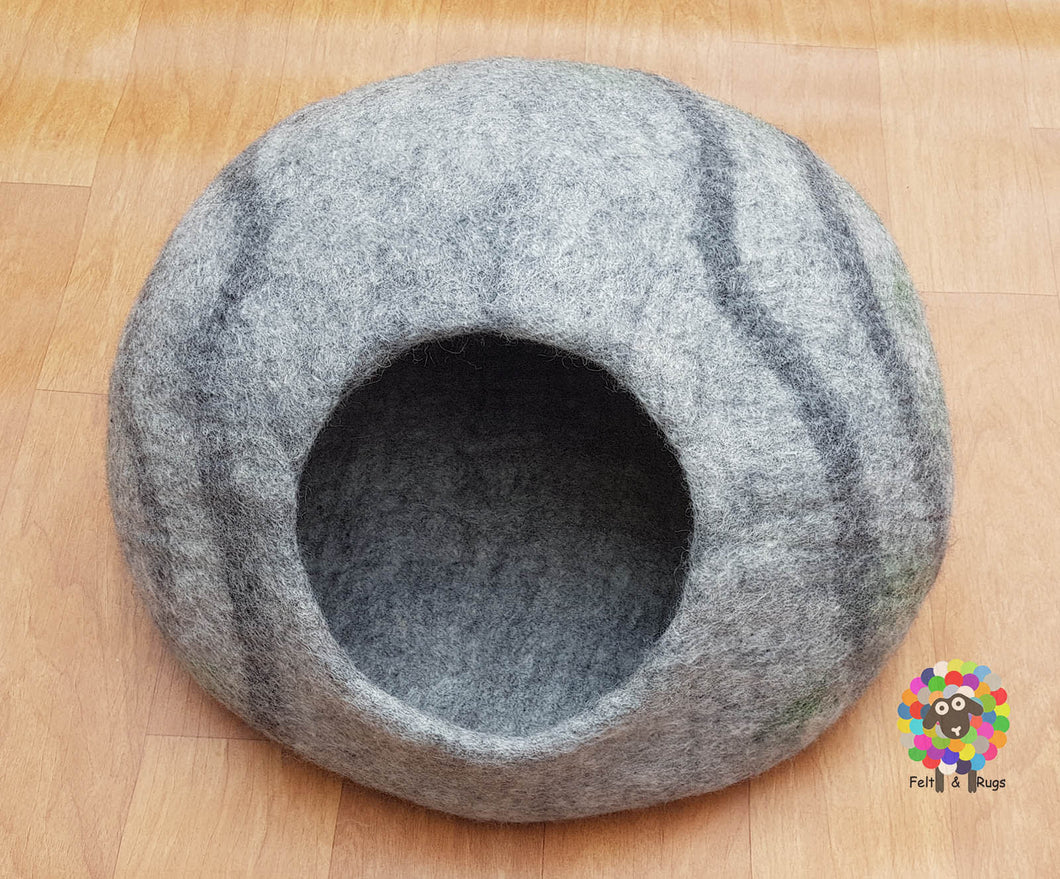 Large Felt Cat Cave  (40 cm or 16 Inches Diameter) Cat Bed / Pet Bed / Puppy Bed / Cat House / Cat Furniture . 100 % Wool Natural Color