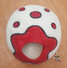 Load image into Gallery viewer, LARGE Felt Cat Cave (40 cm or 16 Inches Diameter) Cat Bed / Pet Bed / Puppy Bed / Cat House. 100 % Wool, HANDMADE