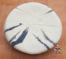 Load image into Gallery viewer, Large Felt Cat Cave (40 cm or 16 Inches Diameter) Cat Bed / Pet Bed / Puppy Bed / Cat House / Cat Furniture . 100 % Wool Natural Color