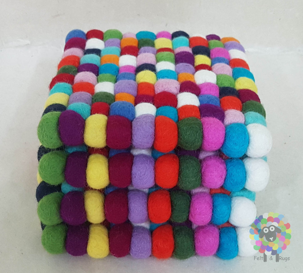 Set of 4 Trivets Square Multicolored Felt Ball Trivet Size 17 cm x 17 cm. 100 % Wool