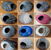 Load image into Gallery viewer, Extra Large Custom Cat Cave (50 cm / 20 inches Diameter) Choose the design and the color combination of your Choice.