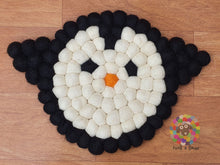 Load image into Gallery viewer, Penguin Felt Ball Trivet and Coasters Set. 100 % Wool
