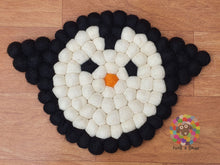 Load image into Gallery viewer, Penguin Felt Ball Trivet and Coasters Set. 100 % Wool