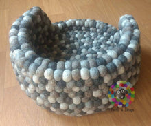 Load image into Gallery viewer, Felt Ball Cat or Dog Cosy bed, Pet Cosy Bed. Made from 100 % Wool
