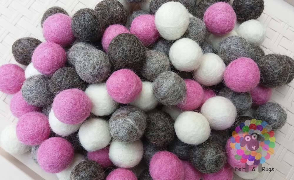 2 cm Felt Balls. Wool Pom pom Nursery Garland Decoration. 100