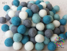 Load image into Gallery viewer, 2 cm Felt Balls. Wool Pom pom Nursery Garland Decoration 100 % Wool - DIY Craft
