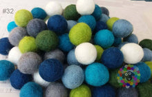 Load image into Gallery viewer, 2 cm Felt Balls. Wool Pom pom Nursery Garland Decoration 100 % Wool - DIY Craft
