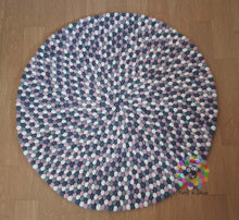 Load image into Gallery viewer, Felt Ball Rugs 20 cm - 250 cm Four Different Colors (Free Shipping)
