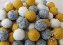 Load image into Gallery viewer, 2 cm Felt Balls. Wool Pom pom Nursery Garland Decoration 100 % Wool - DIY Craft
