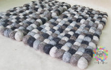 Load image into Gallery viewer, Set of 4 Trivets Square Natural shades of Felt Ball Trivet Size 17 cm x 17 cm. 100 % Wool
